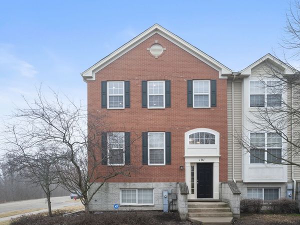 101 Willey Street, Gilberts, IL 60136