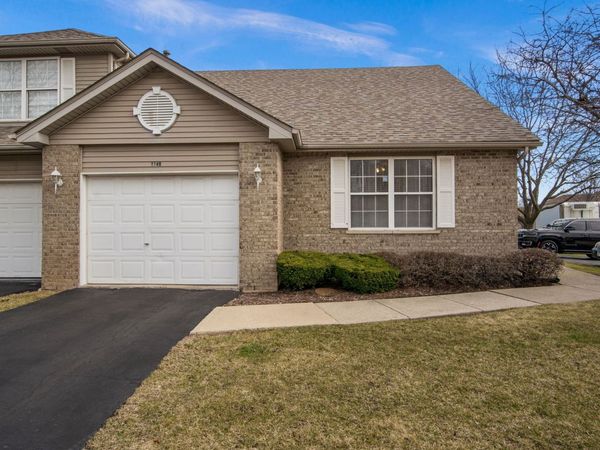 1146 Baccarrat Court, Joliet, IL 60431