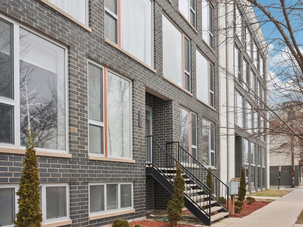822 W Cullerton Street, Unit 2W, Chicago, IL 60608