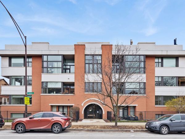 2065 N KEDZIE Avenue, Unit 217, Chicago, IL 60647