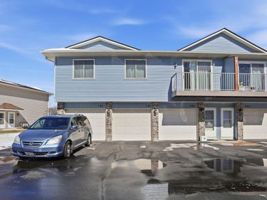 789 Parkside Drive, Unit 789G, Vadnais Heights, MN 55127