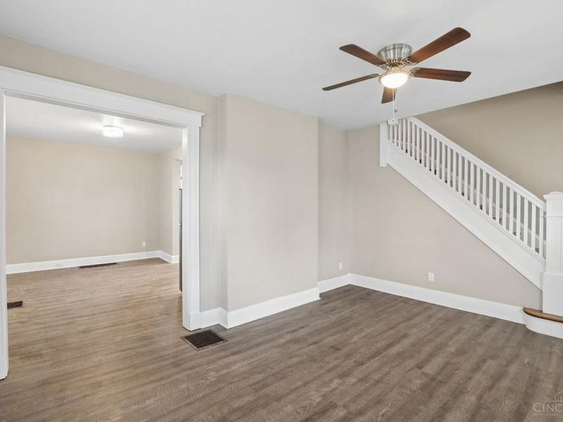 607 Hawthorne Avenue, Cincinnati, OH 45205 Photo 5