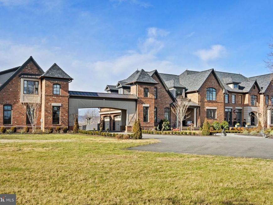 21051 St Louis Road, Middleburg, VA 20117 Main Photo