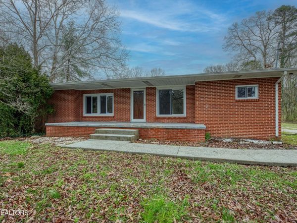 1308 Lawnville Rd, Kingston, TN 37763