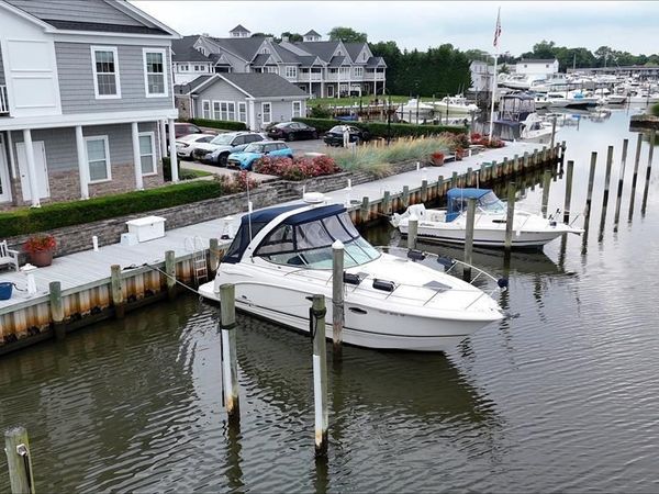 36 Nicole Court , Unit 36, Copiague, NY 11726