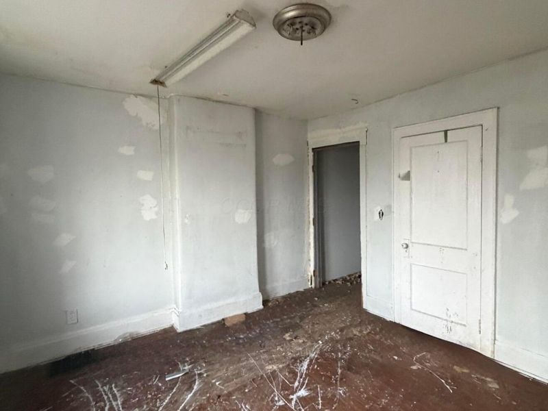 253 N Ogden Avenue , Columbus, OH 43204 Photo 4