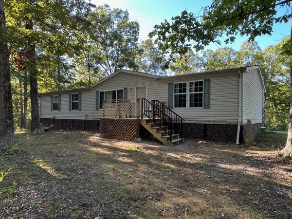 885 Sandys Camp Rd , Big Sandy, TN 38221