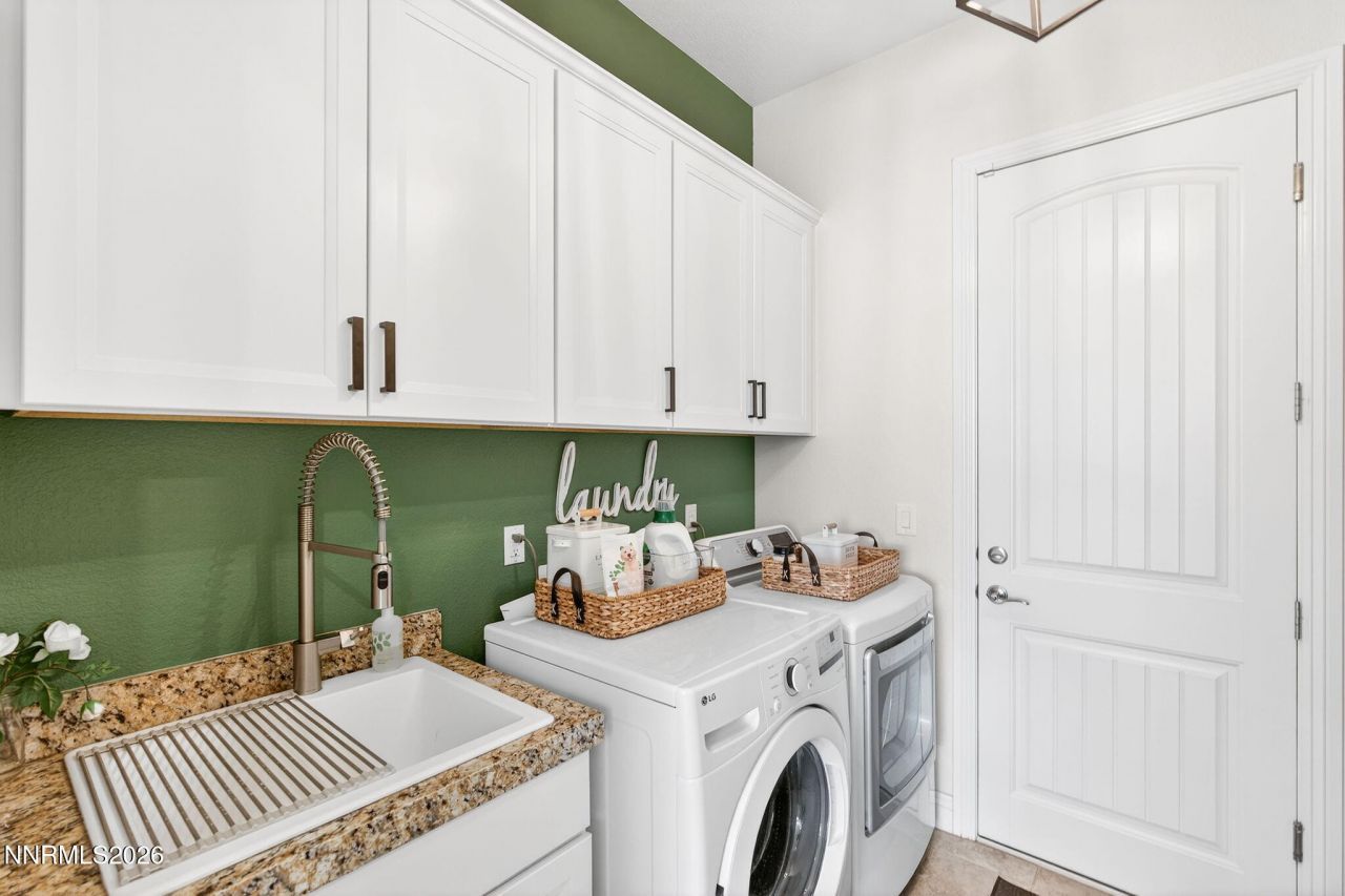 8286 Fenhollow Drive, Verdi, NV 89439 Photo