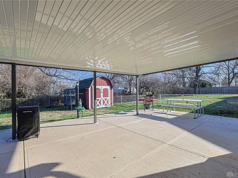 211 Katy Lane, Englewood, OH 45322 Photo 22