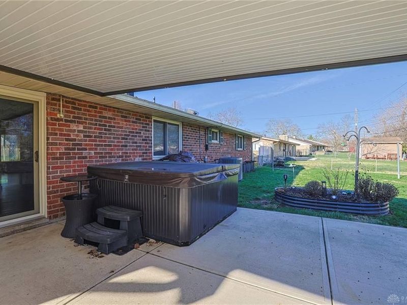 211 Katy Lane, Englewood, OH 45322 Photo 24