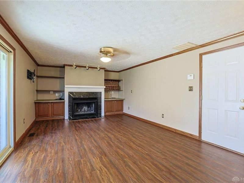 211 Katy Lane, Englewood, OH 45322 Photo 6