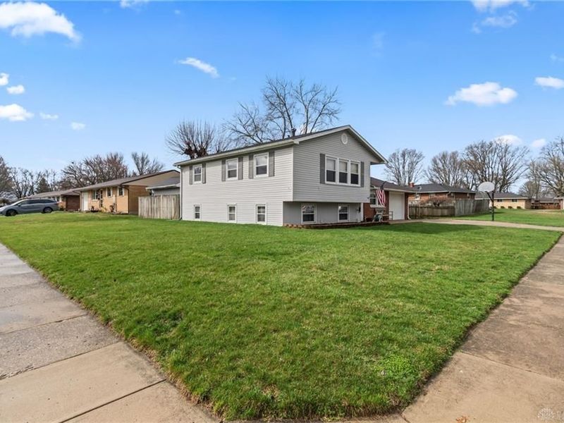 1004 Neri Avenue, Vandalia, OH 45377 Photo 3