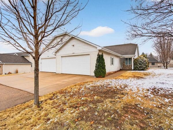 N262 EASTOWNE LANE, Appleton, WI 54915
