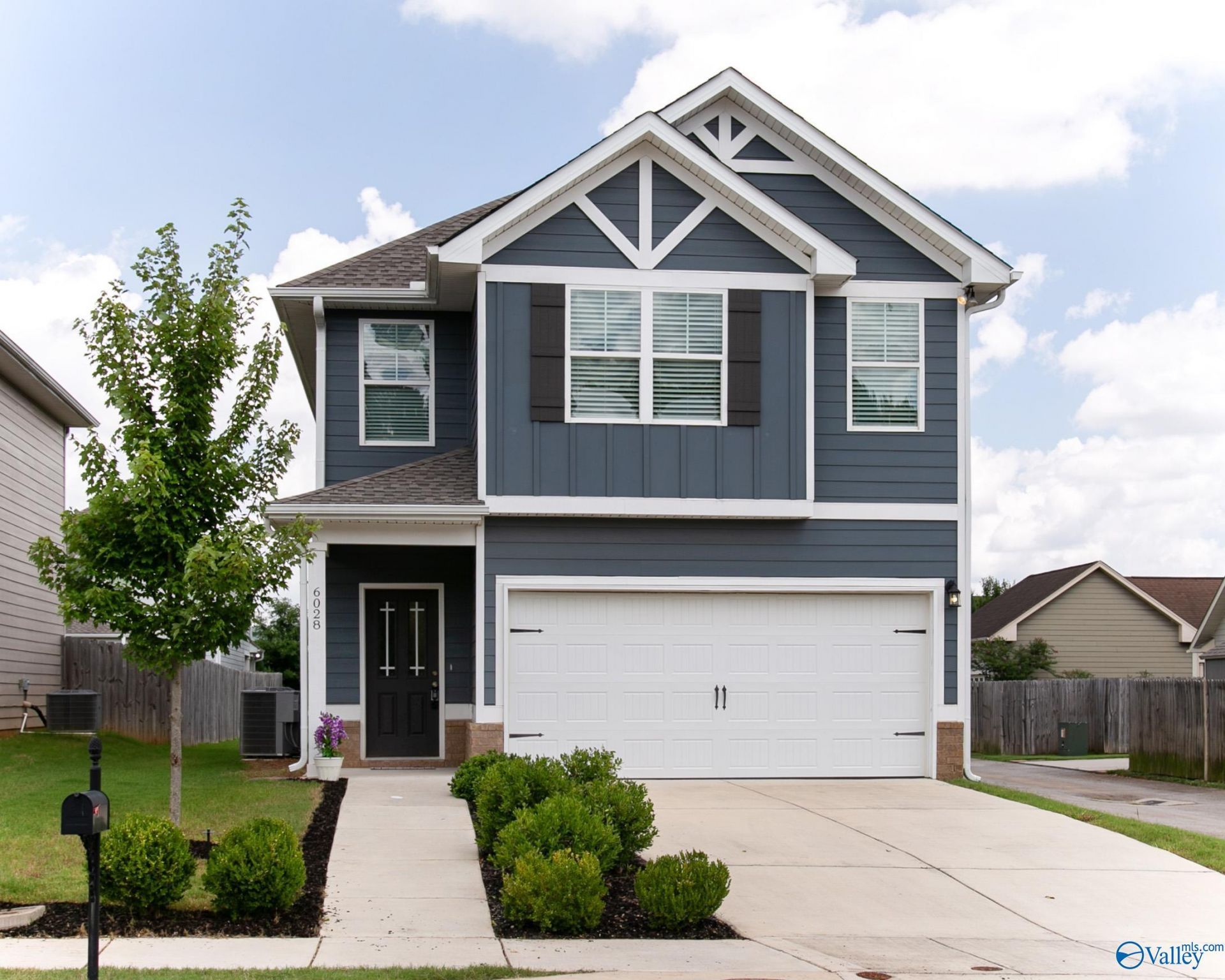 6028 Barringer Court Nw, Huntsville, AL 35806 Main Photo