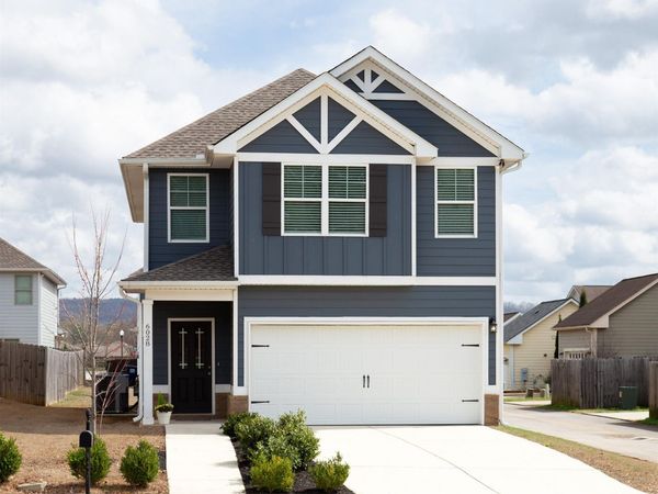 6028 Barringer Court NW, Huntsville, AL 35806