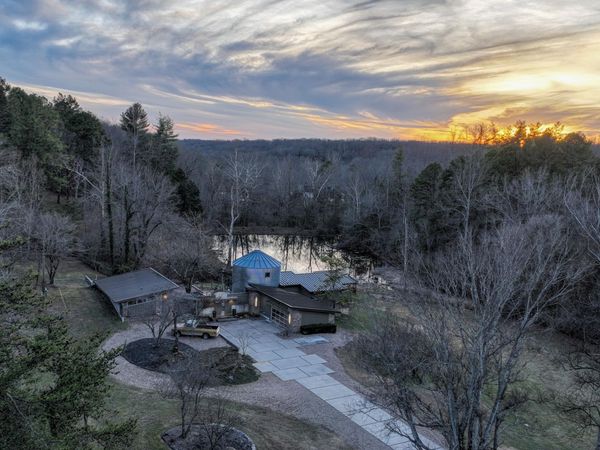 7058 E Farm Road 132, Springfield, MO 65802