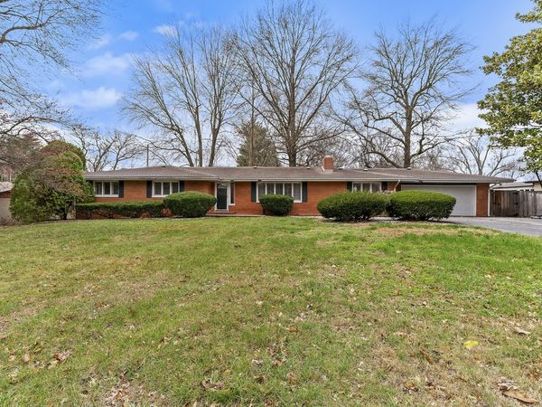 2161 S Catalina Avenue, Springfield, MO 65804