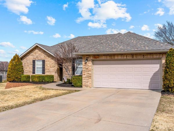 2817 E Miller Court , Joplin, MO 64801
