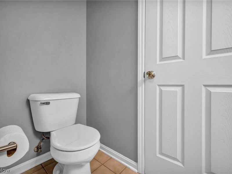 8319 Robinwood Terrace , Macedonia, OH 44056 Photo 22