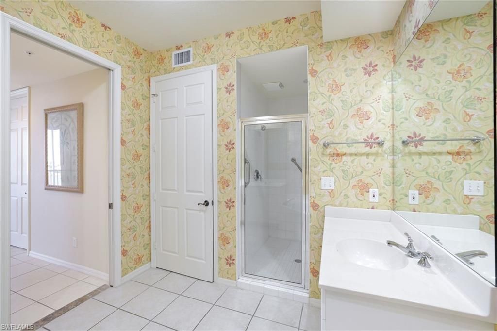 410 Flagship Dr, Unit 603, Naples, FL 34108 Photo