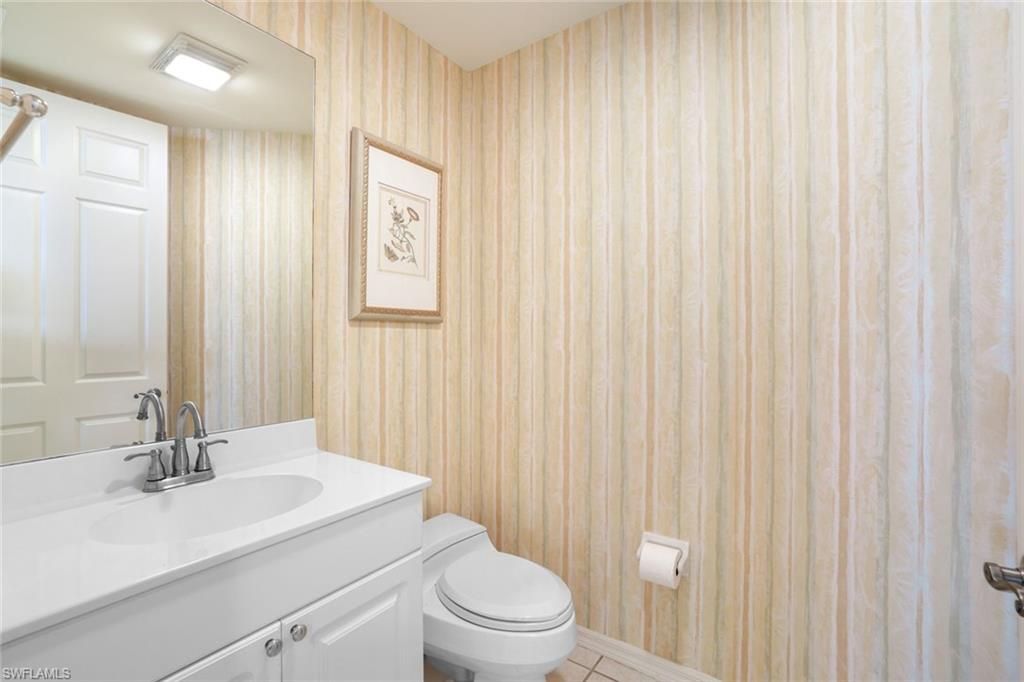 410 Flagship Dr, Unit 603, Naples, FL 34108 Photo