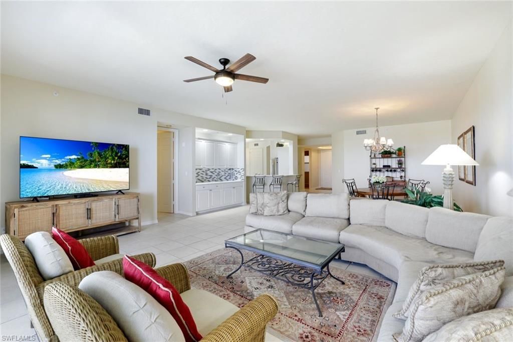 410 Flagship Dr, Unit 603, Naples, FL 34108 Photo