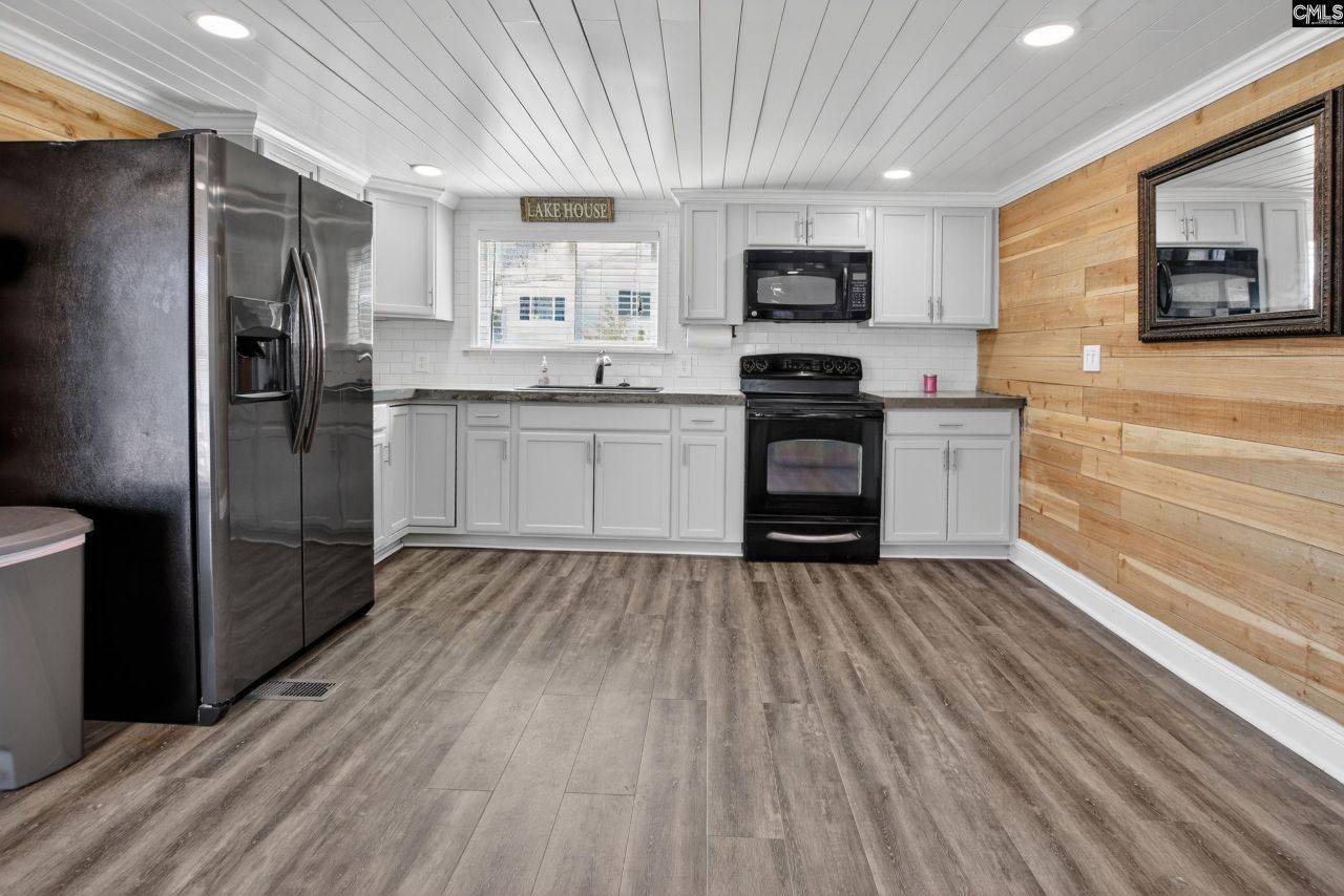 2466 Cottage Lane Photo 11