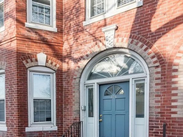 324 Chelsea Street, Unit 3, Boston, MA 02128