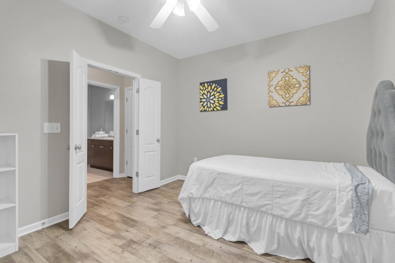 2611 Egret Crest Lane Photo 16