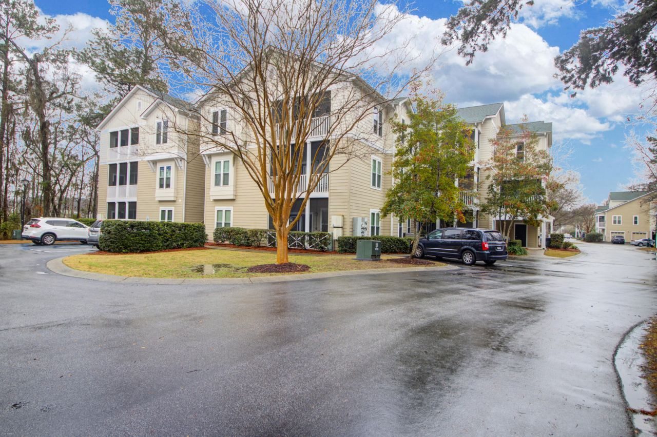 2611 Egret Crest Lane Photo 24