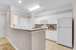 2611 Egret Crest Lane photo 4