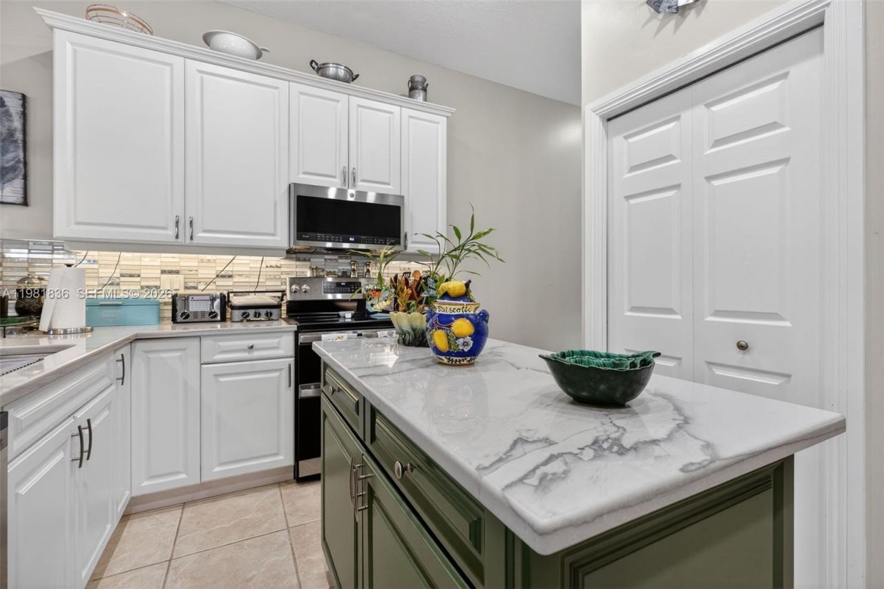 7702 SE Mammoth Dr, Hobe Sound, FL 33455 Photo