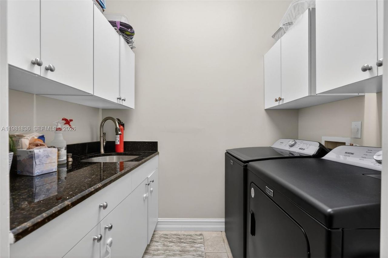 7702 SE Mammoth Dr, Hobe Sound, FL 33455 Photo