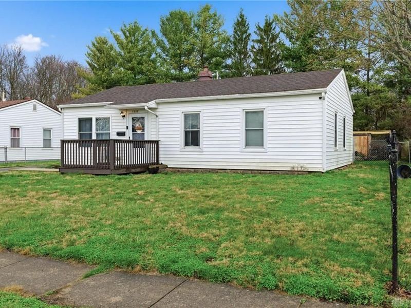 1330 Kylemore Drive, Xenia, OH 45385 Photo 2