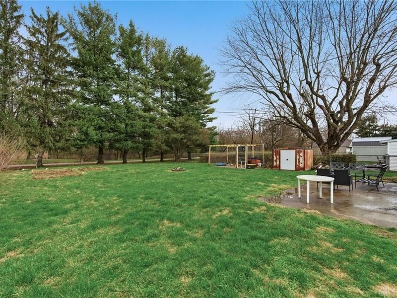 1330 Kylemore Drive, Xenia, OH 45385 Photo 5