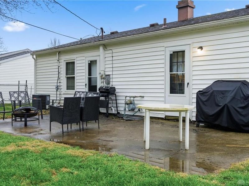 1330 Kylemore Drive, Xenia, OH 45385 Photo 7