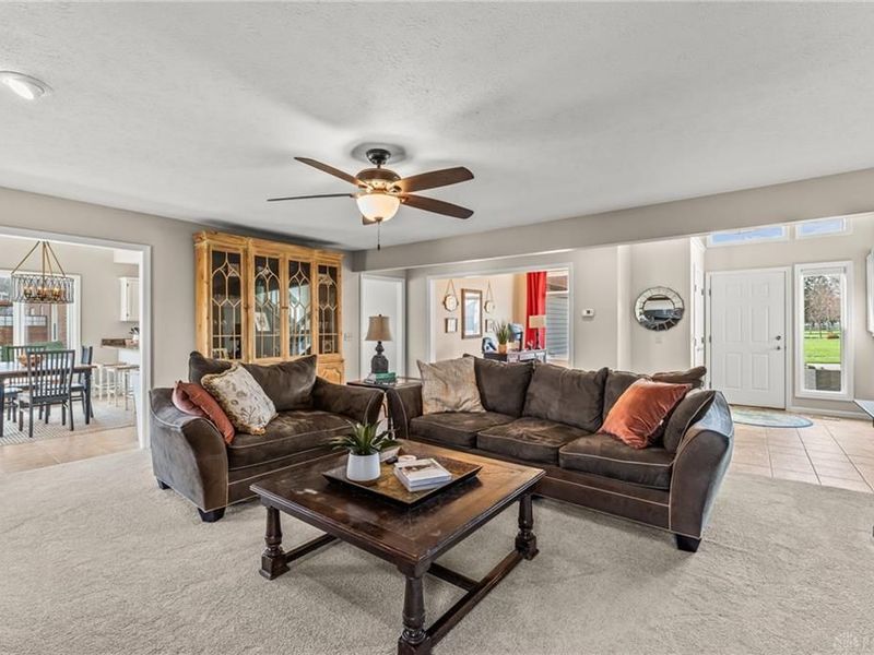 8638 Sycamore Trails Drive, Springboro, OH 45066 Photo 14