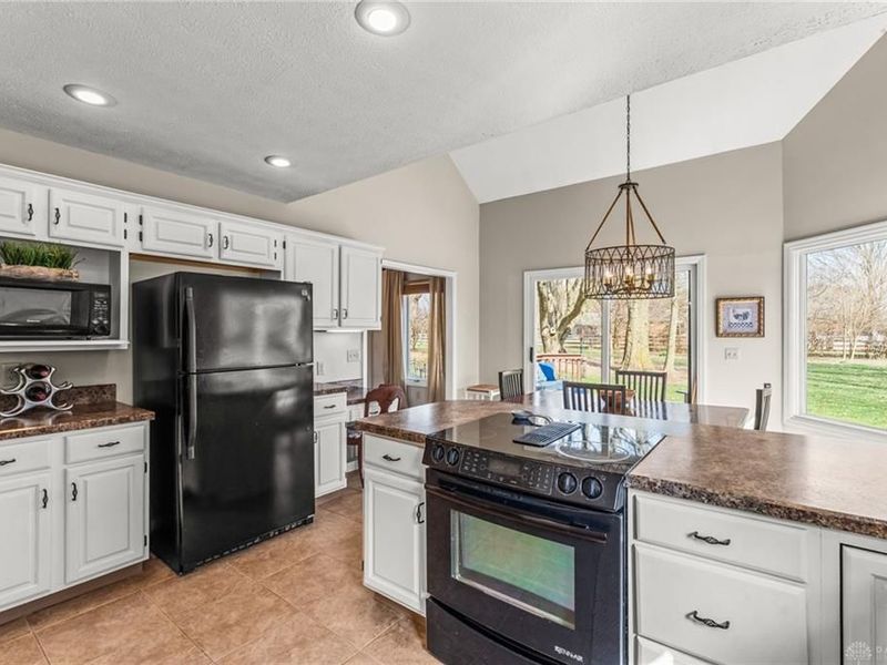 8638 Sycamore Trails Drive, Springboro, OH 45066 Photo 24