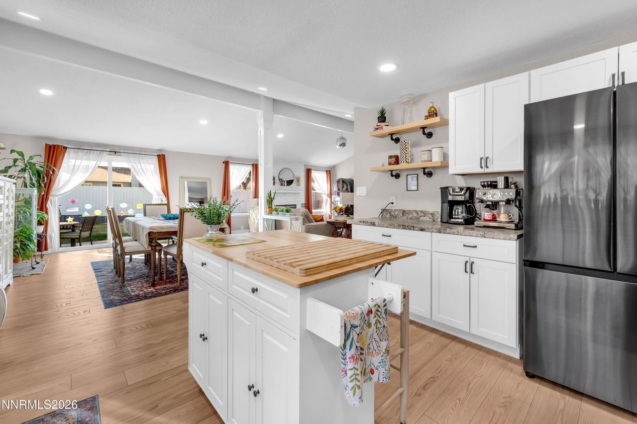 4220 Bismarck Drive, Reno, NV 89502 Photo