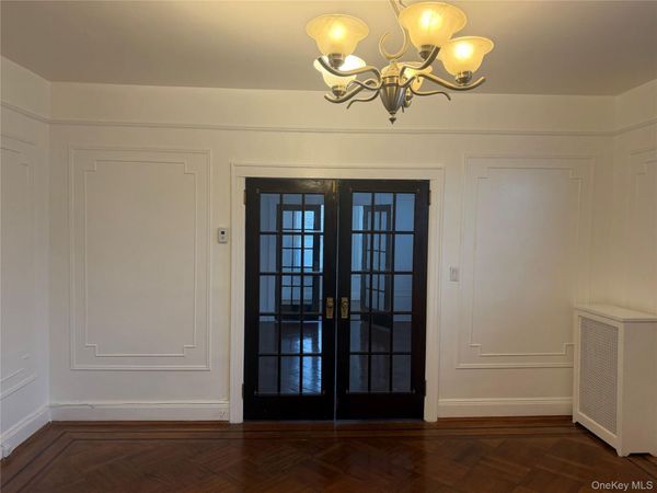 9512 108th Avenue , Ozone Park, NY 11417