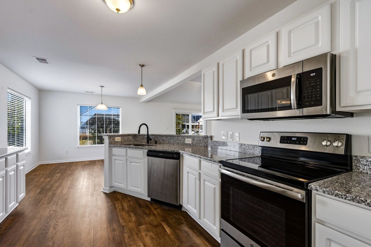 2020 Saltwater St. Photo 21