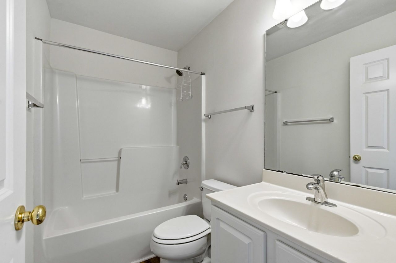 2020 Saltwater St. Photo 32