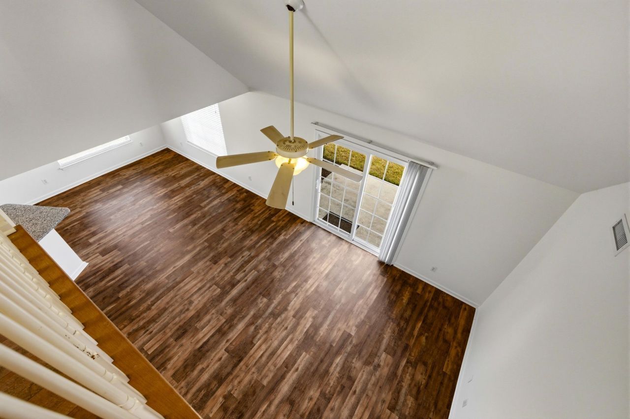 2020 Saltwater St. Photo 33