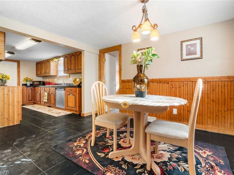 368 Jarvis Road , Akron, OH 44319 Photo 11