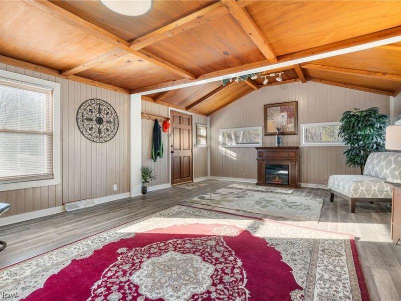 368 Jarvis Road , Akron, OH 44319 Photo 5