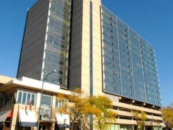 555 S Old Woodward Avenue, Unit 802, Birmingham, MI 48009