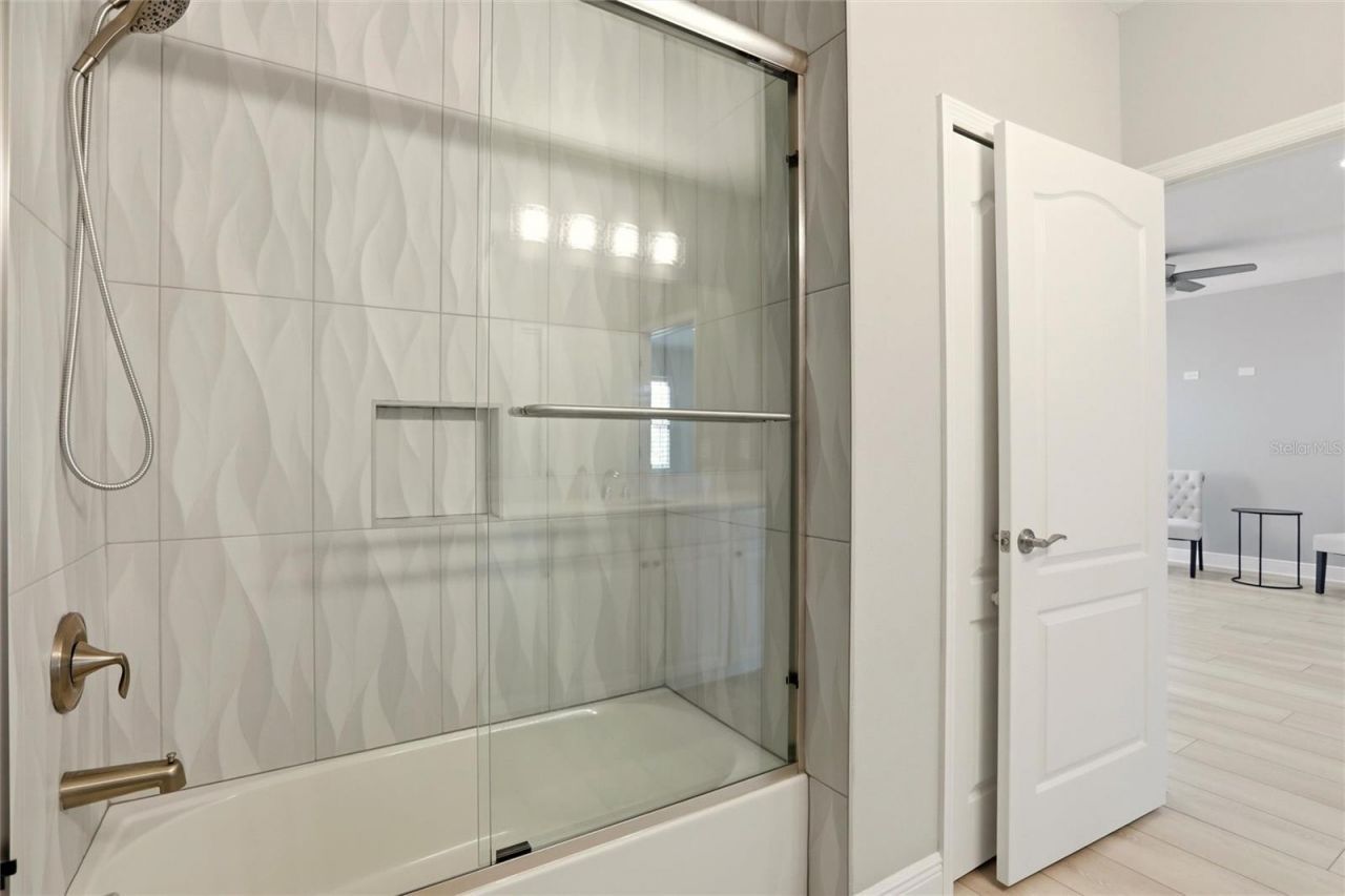 8142 Miramar Way, Lakewood Ranch, FL 34202 Photo