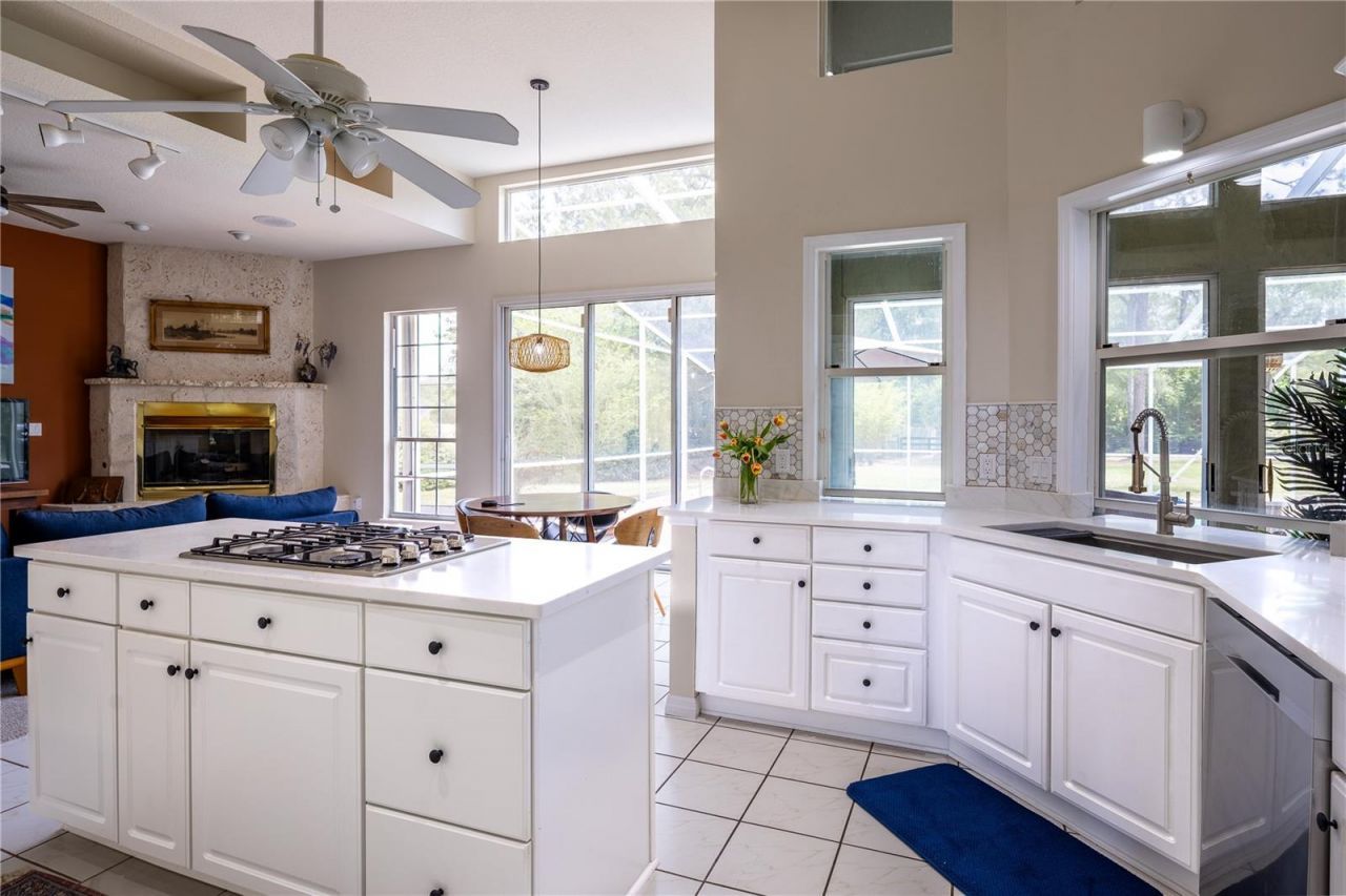 6270 NE 49th Street, Silver Springs, FL 34488 Photo