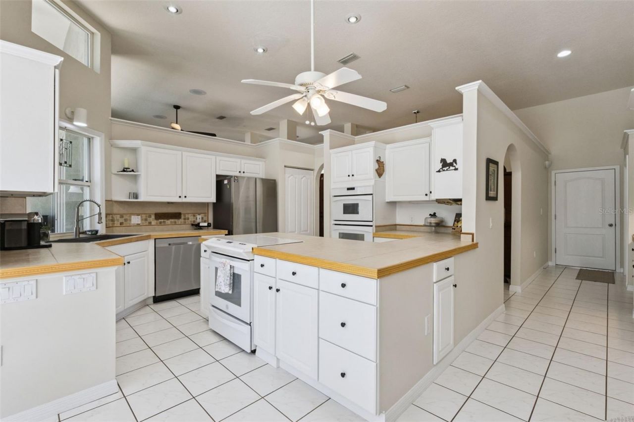 6270 NE 49th Street , Silver Springs, FL 34488 Photo