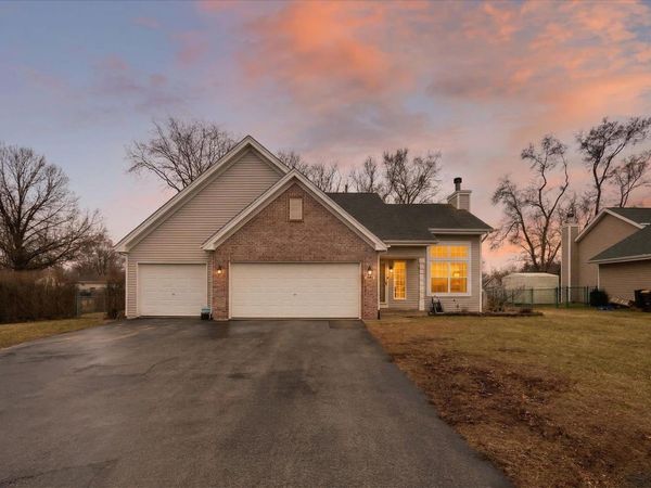 591 Rivercove Ct, MACHESNEY PARK, IL 61115